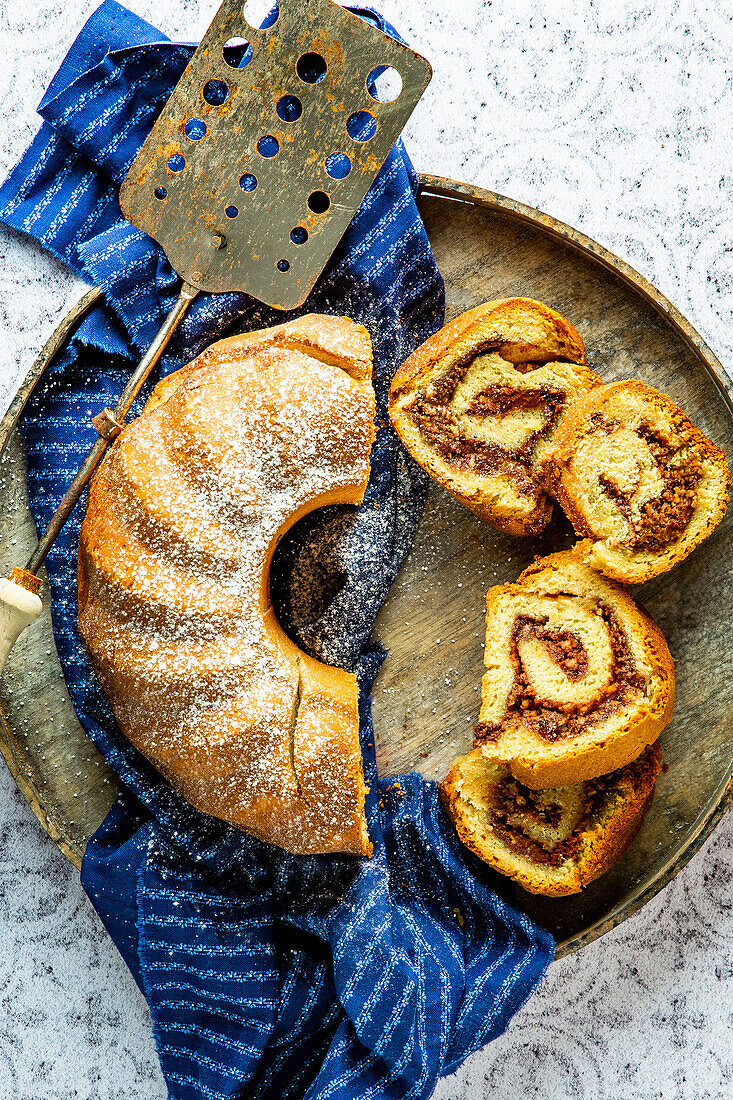 Carinthian Reindling with cocoa nuts and sultanas (Austria)