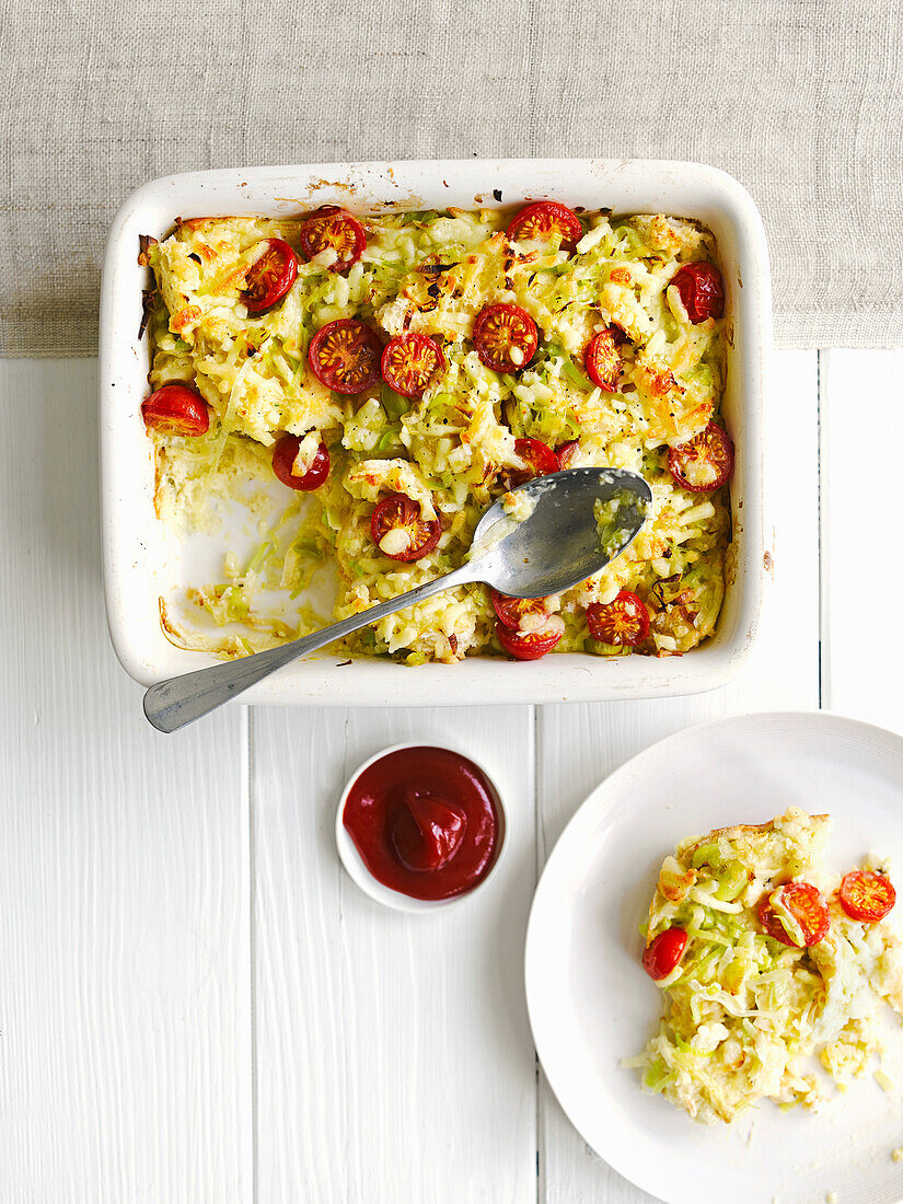 Leek and tomato eggy bread bake