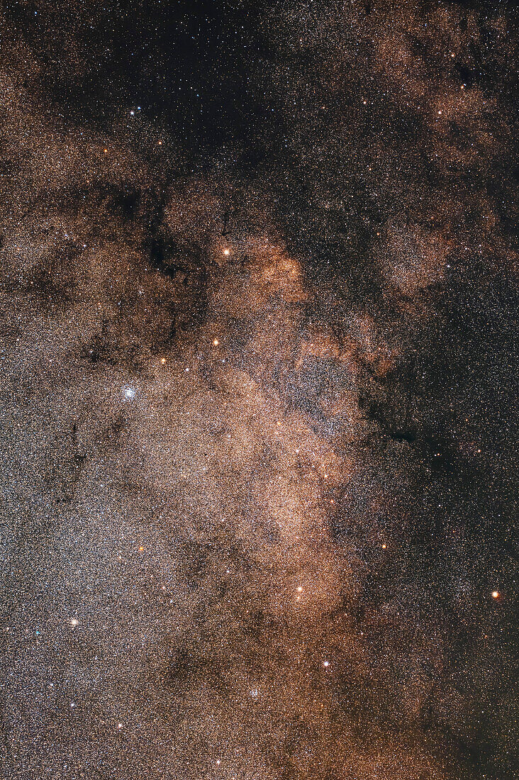 Scutum starcloud with Wild Duck cluster