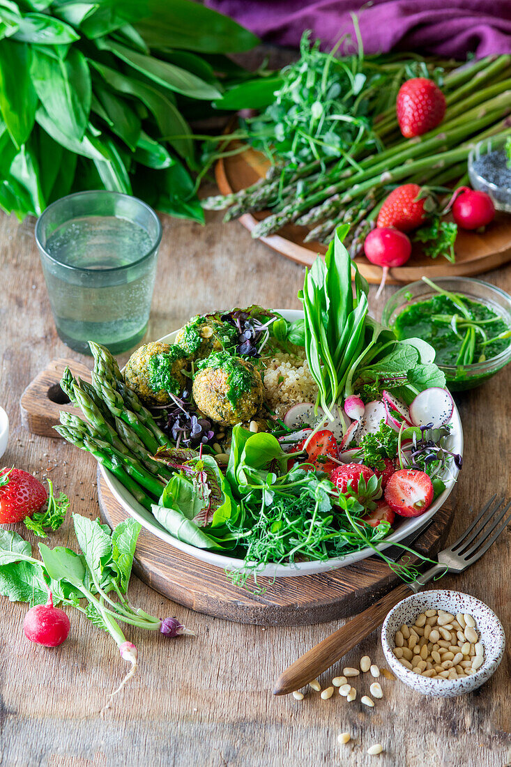 Wild garlic and falafel bowl salad