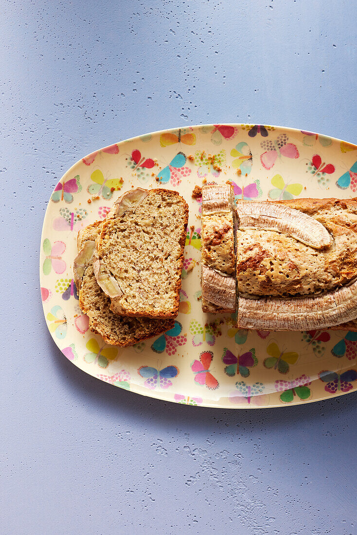 Banana-almond bread