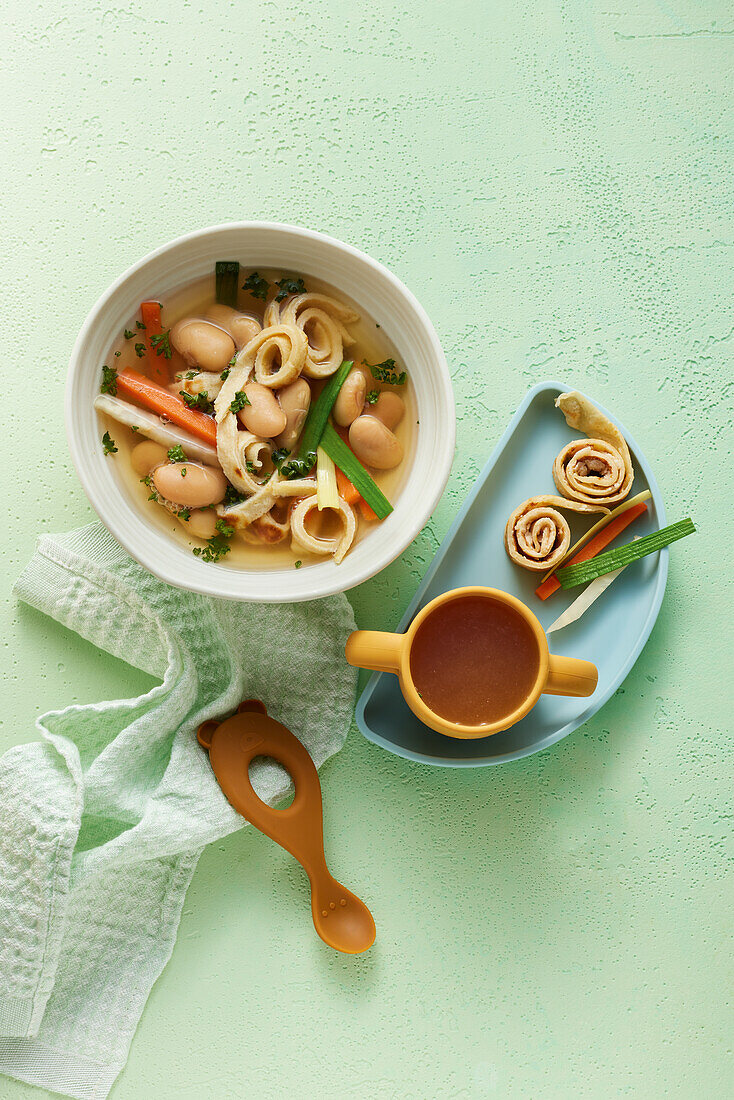 Dumpling soup with vegetables