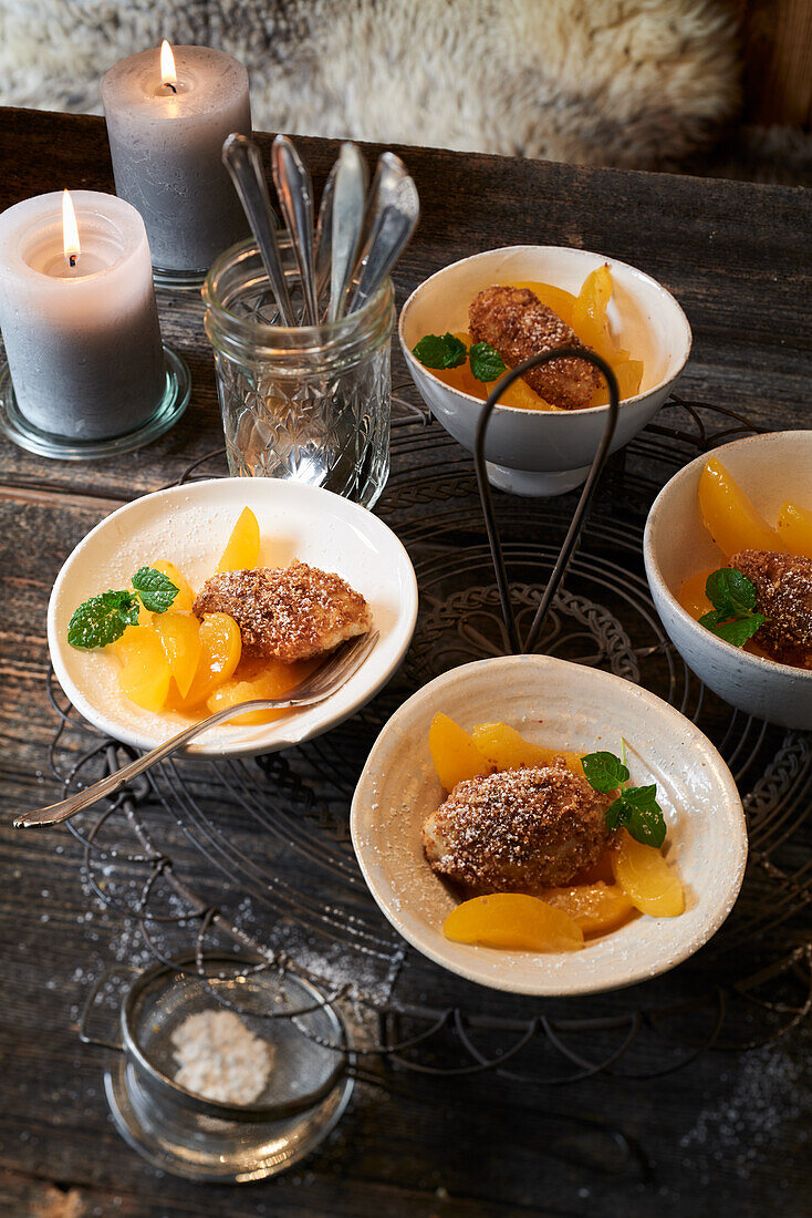 Quark dumplings with apricot compote