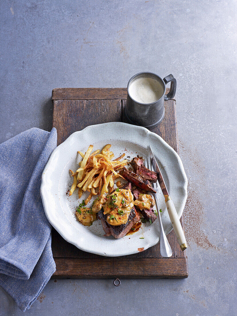 Hirschsteaks mit Stroganoff-Sauce