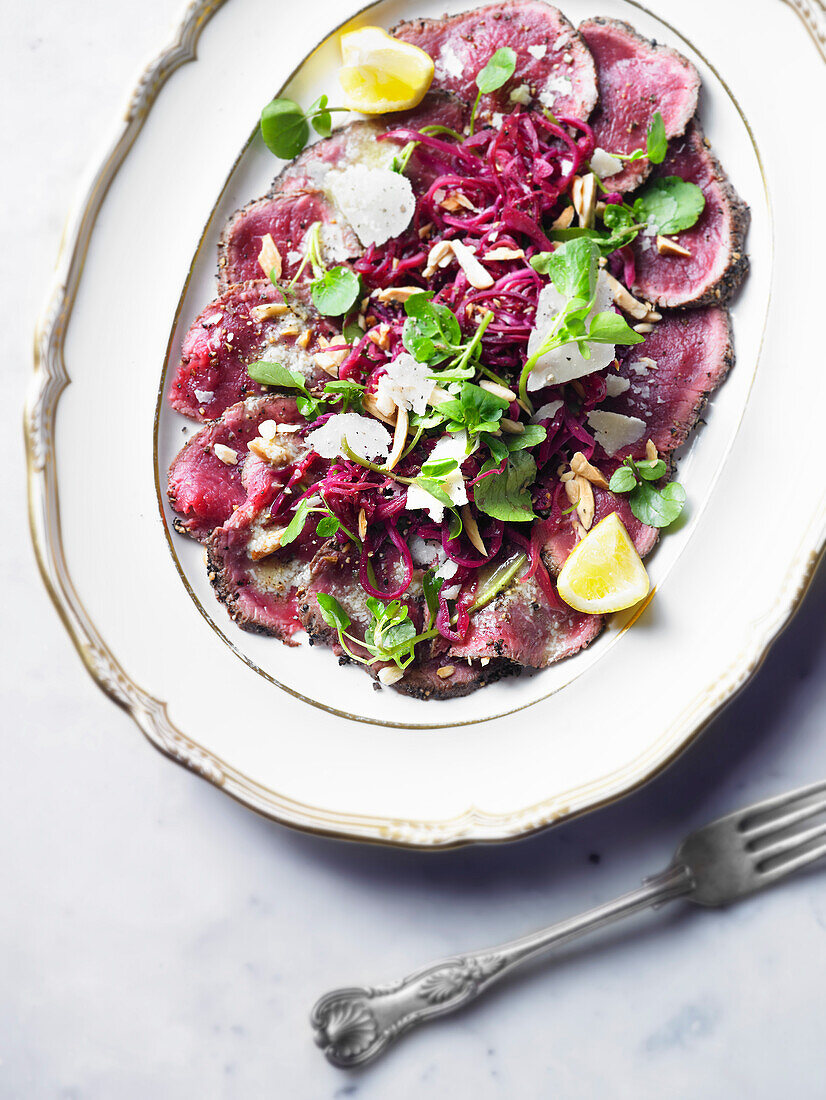 Venison carpaccio with pickeled red cabbage