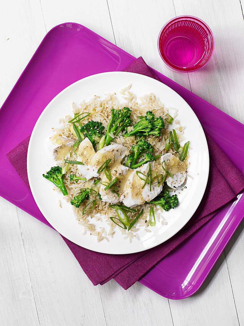 Miso rice salad with chicken and broccoli