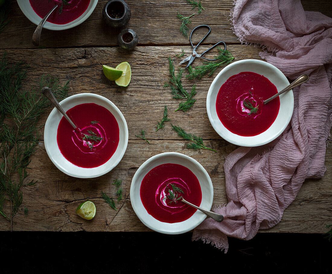 Beetroot soup with dill and sour cream