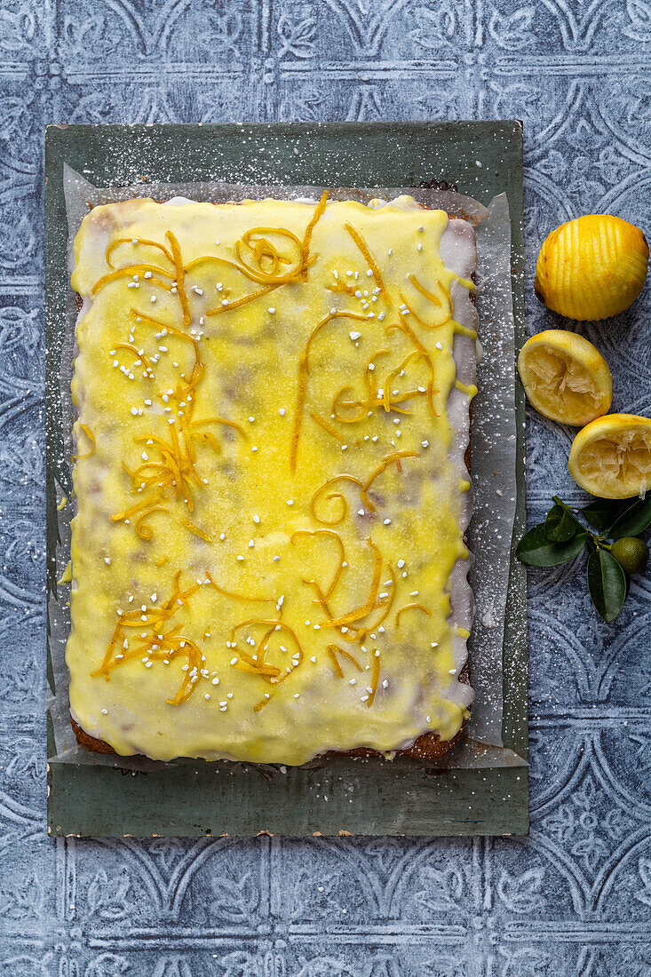 Zitronen-Blechkuchen