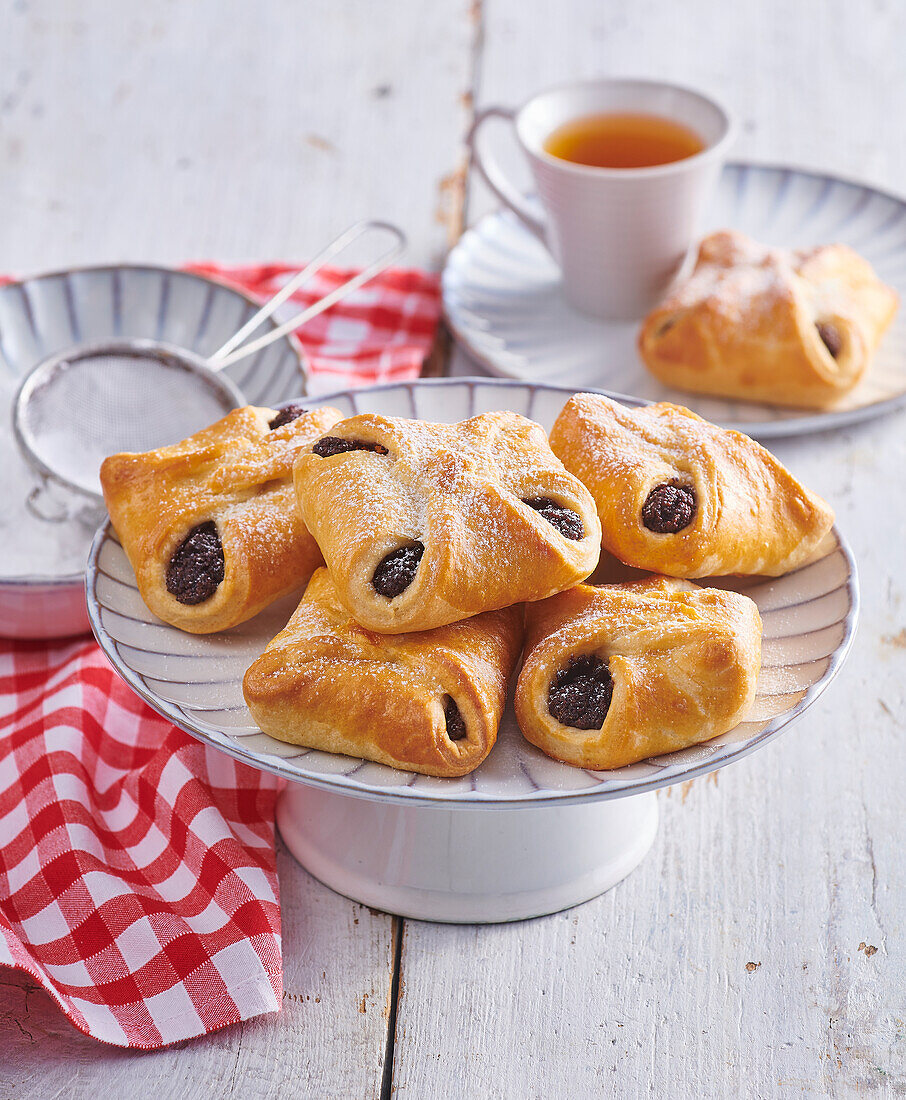 Poppy seed turnovers