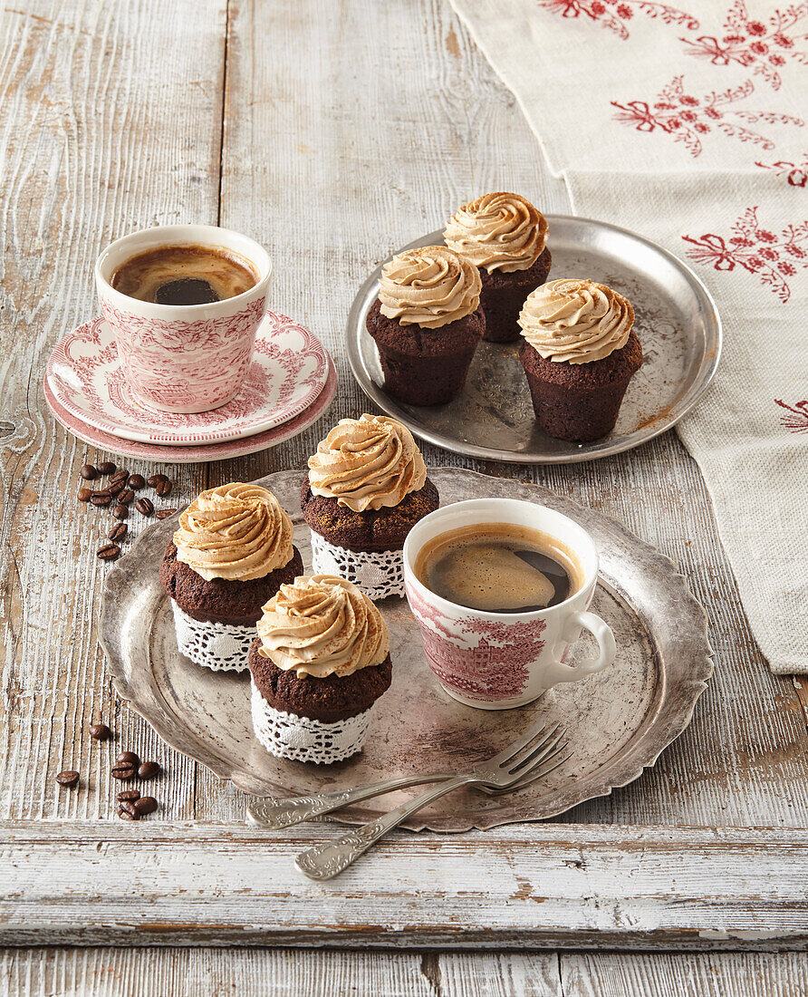 Coffee cream cupcakes
