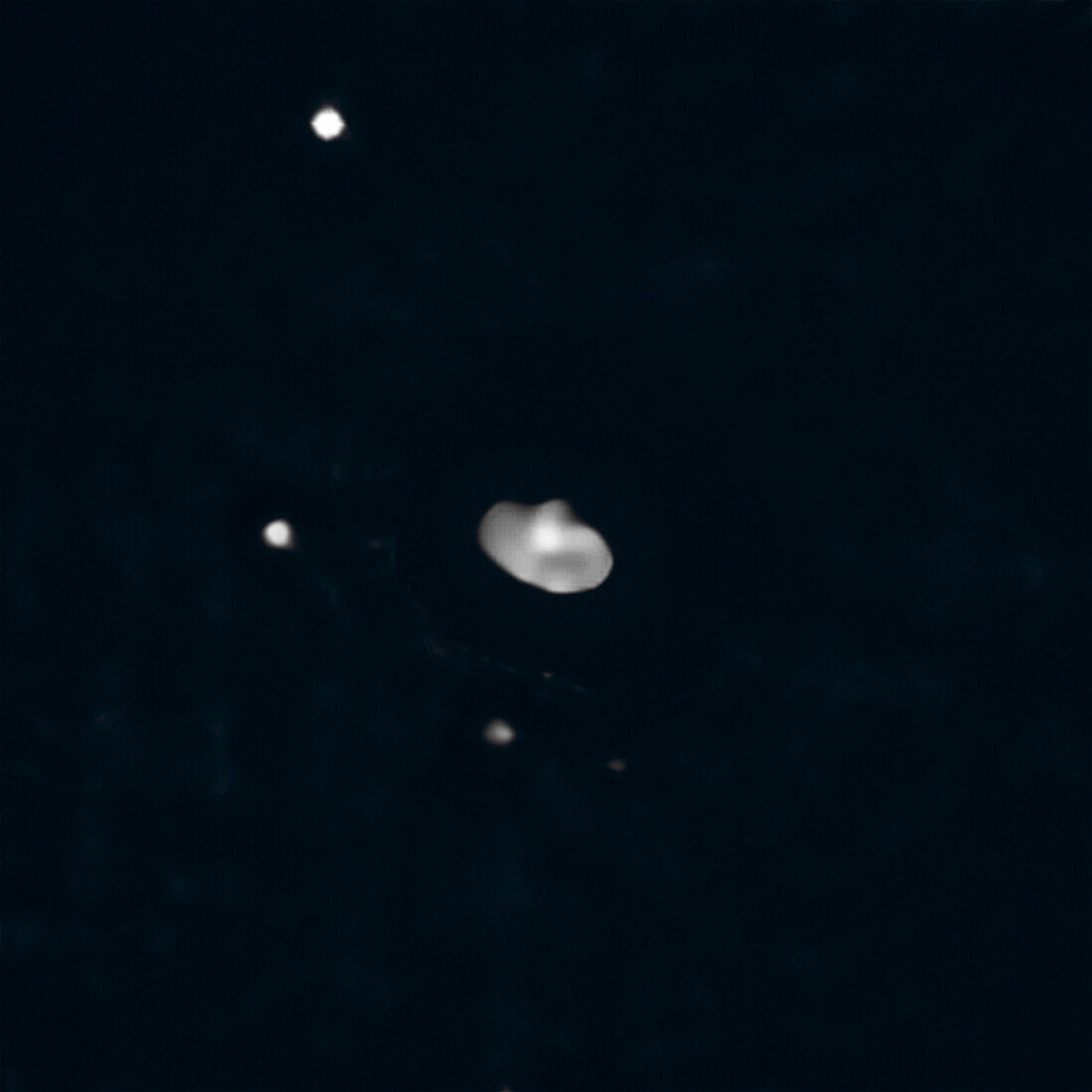 Asteroid Elektra orbited by three moons, VLT image