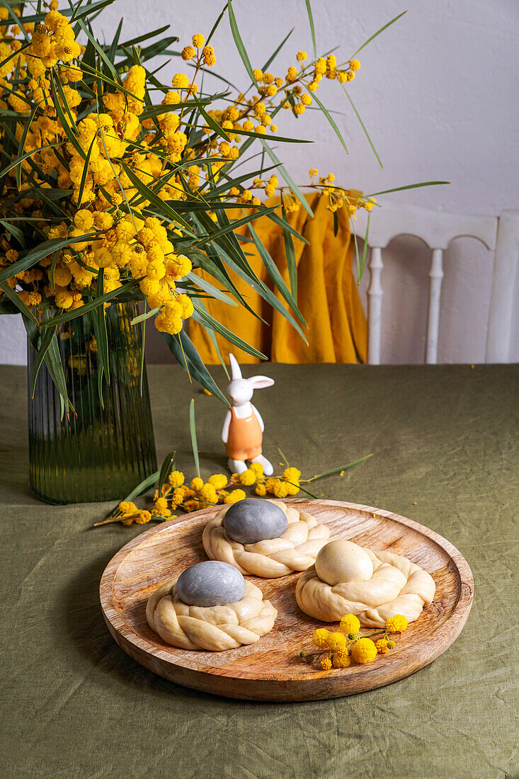 Mona de Pascua (traditional Easter cake, Italy and Spain) with eggs