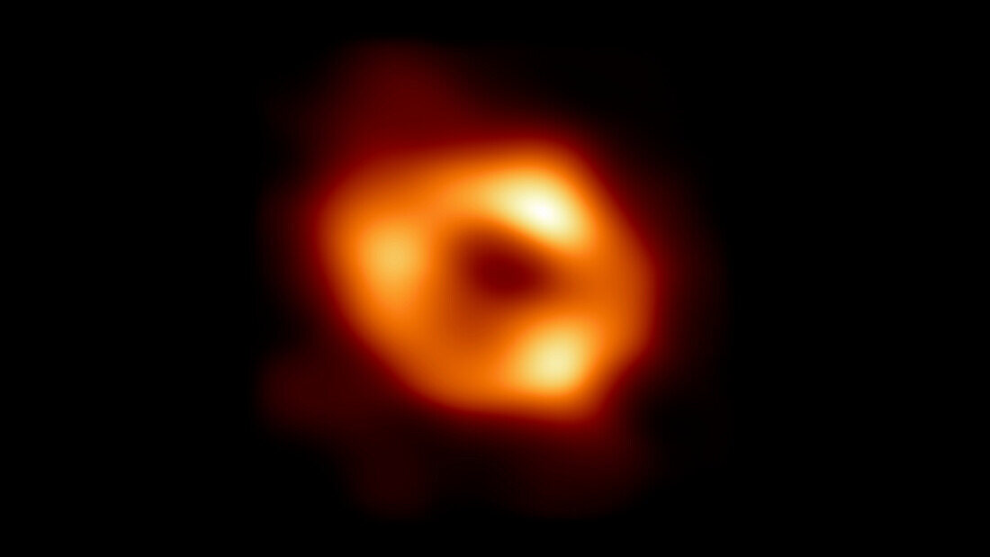 Supermassive black hole at centre of our galaxy, EHT image