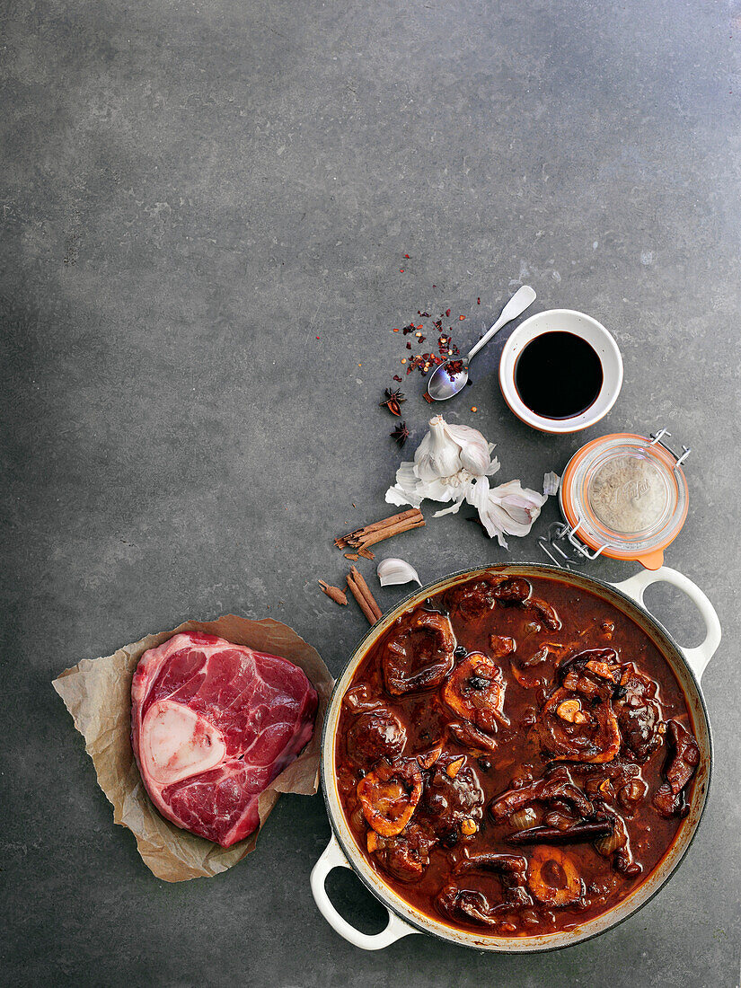 Osso bucco with cinnamon and soy sauce