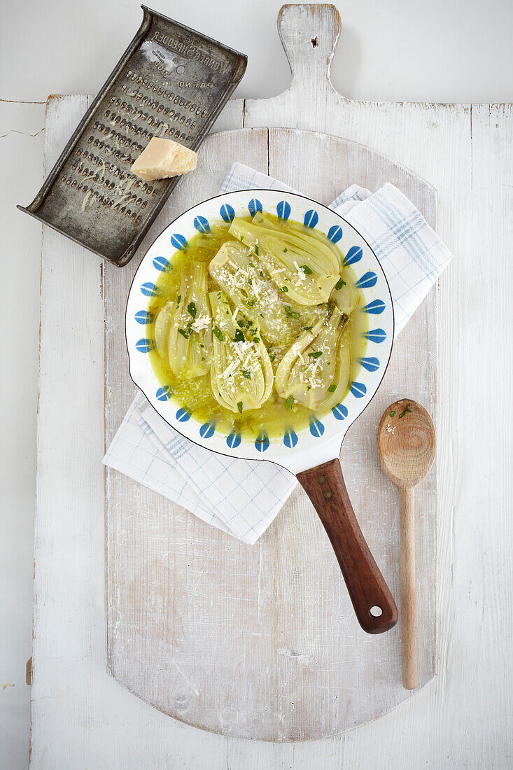 Geschmorter Fenchel mit Parmesan