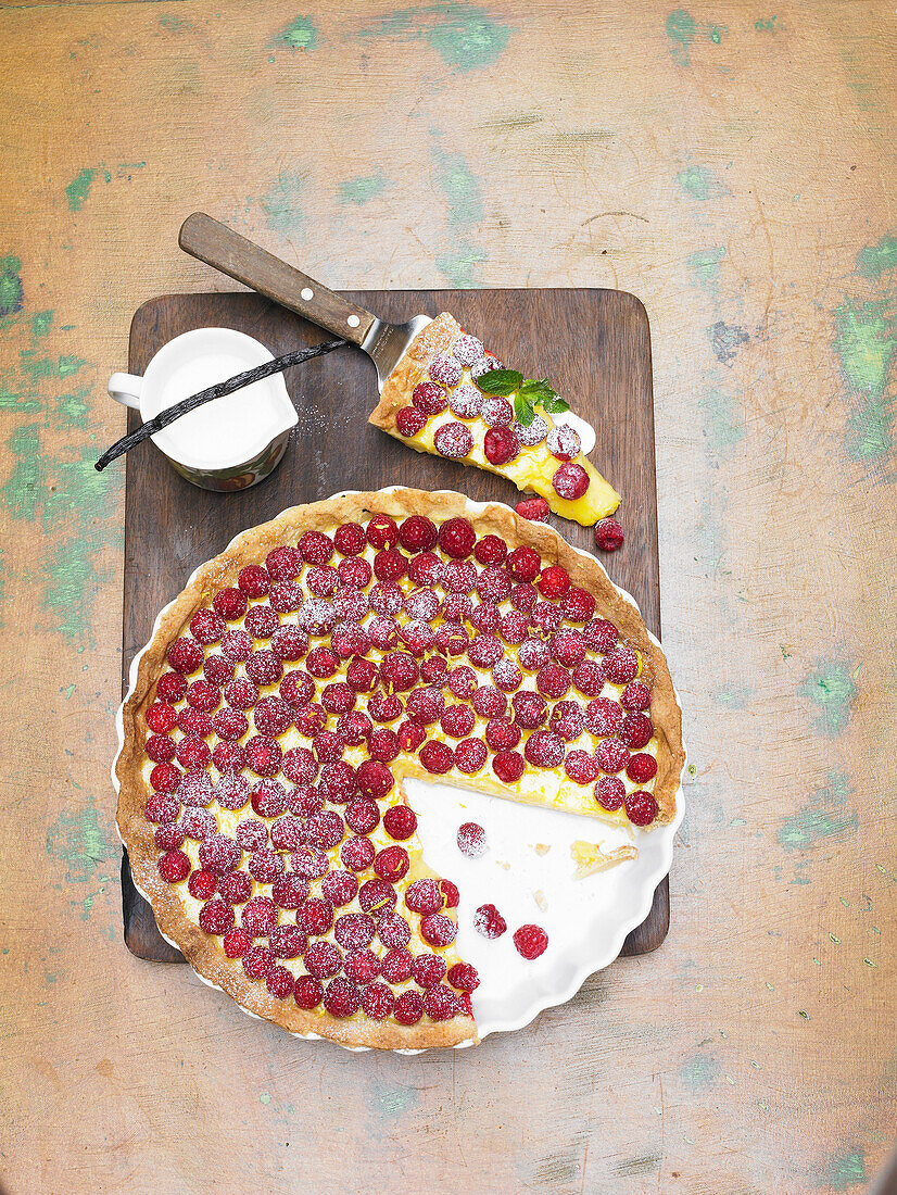 Lemon and rasberry tart