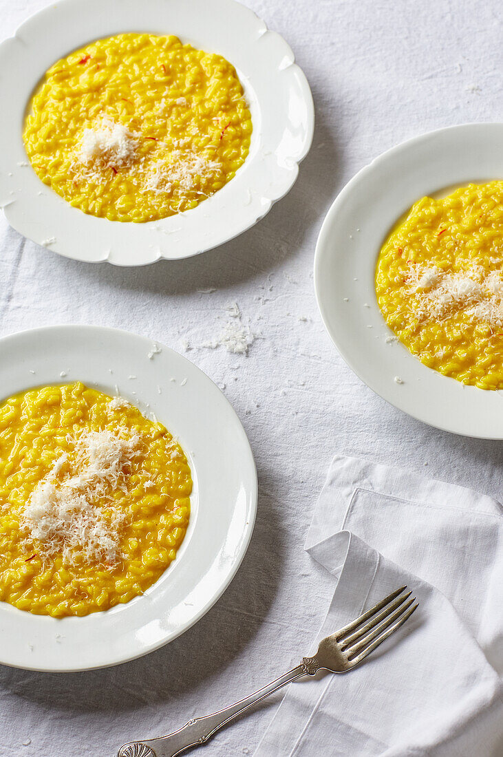 Risotto alla milanese (Saffron risotto from Lombardy)