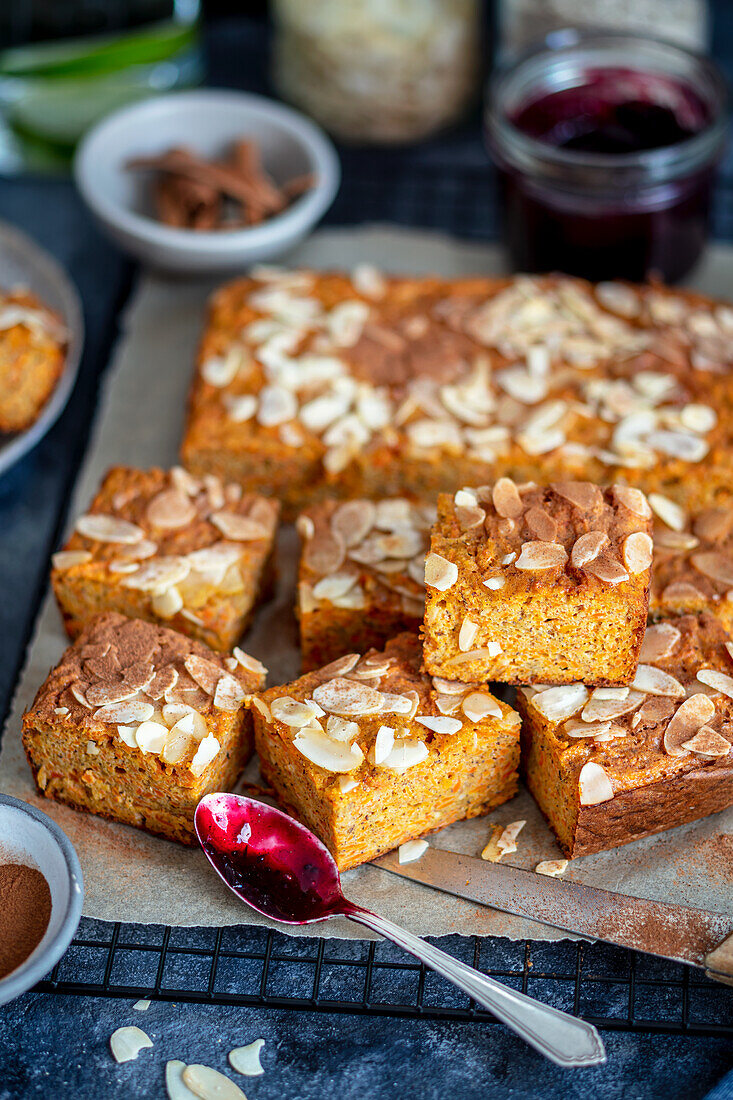 Karottenkuchen mit Mandeln