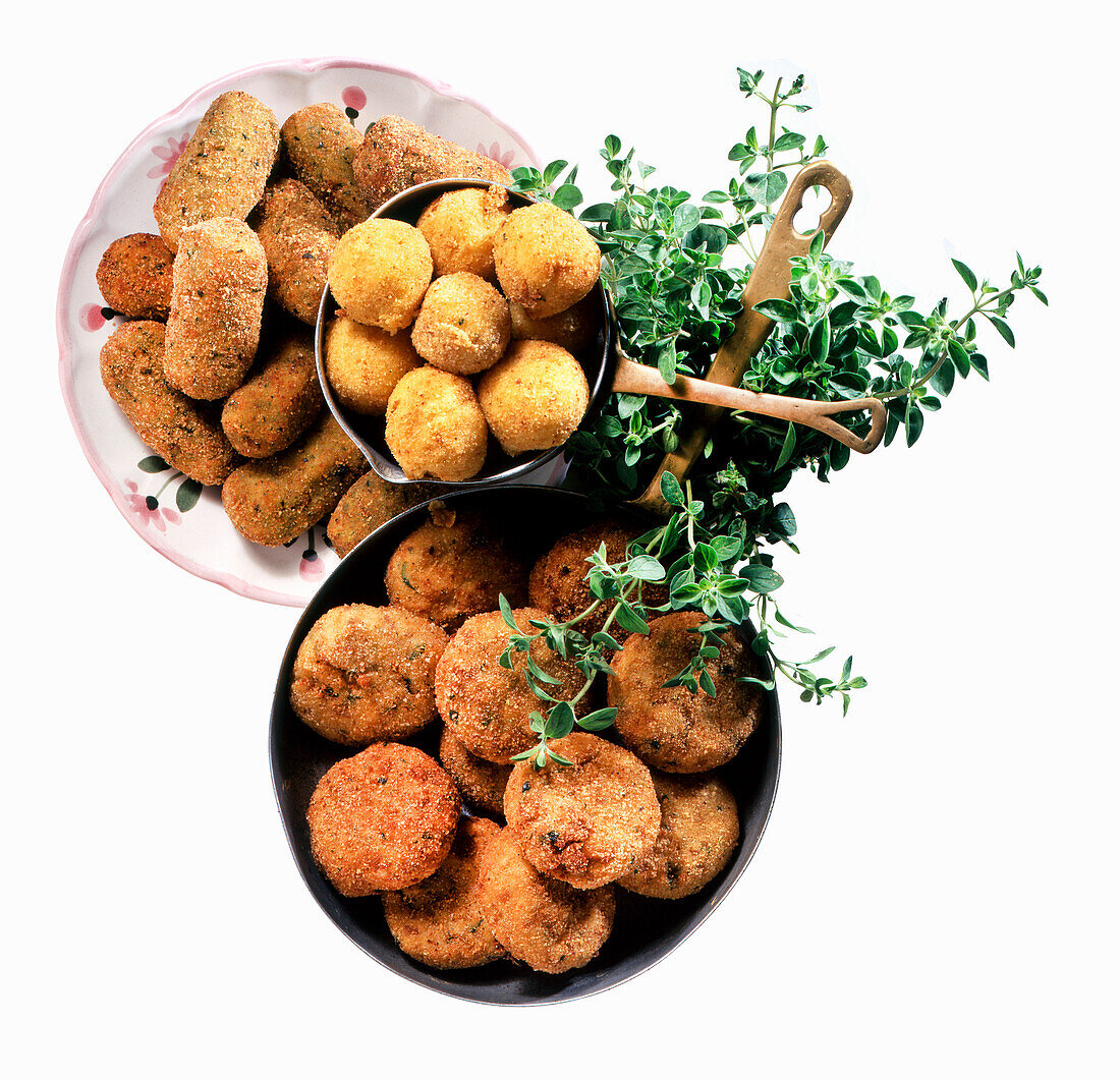 Croquettes, cuccoli and bombolino (Tuscany, Italy)