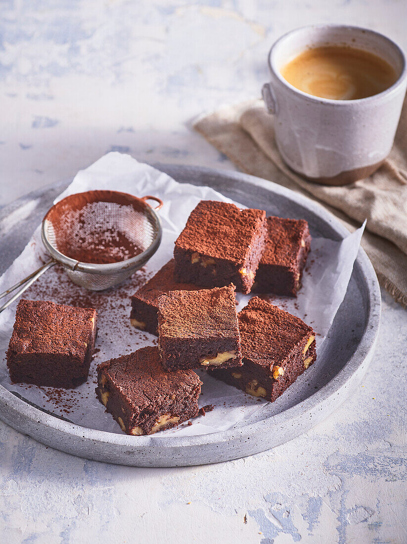 Walnut brownies