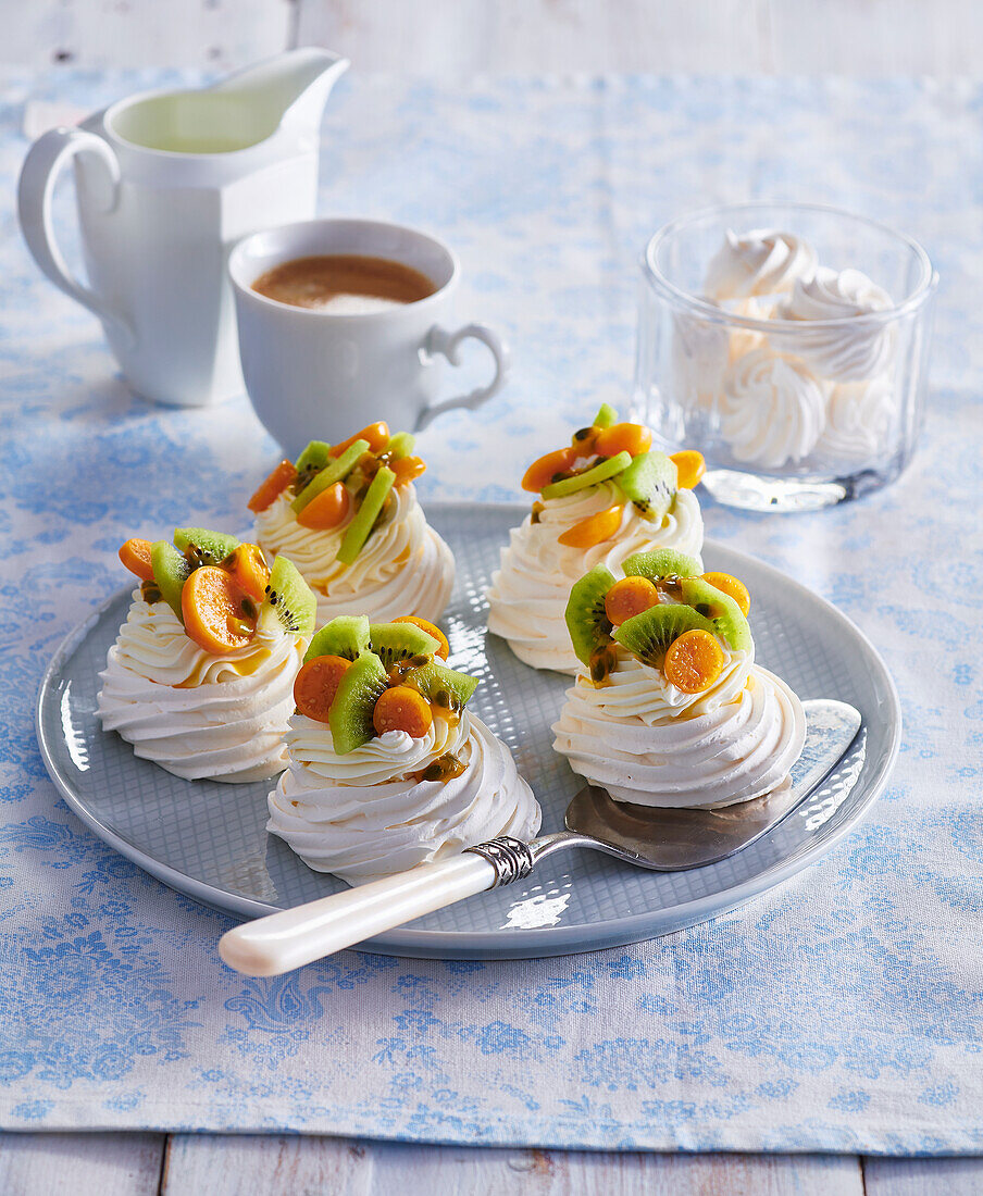 Mini Pavlovas with mascarpone cream and fruit