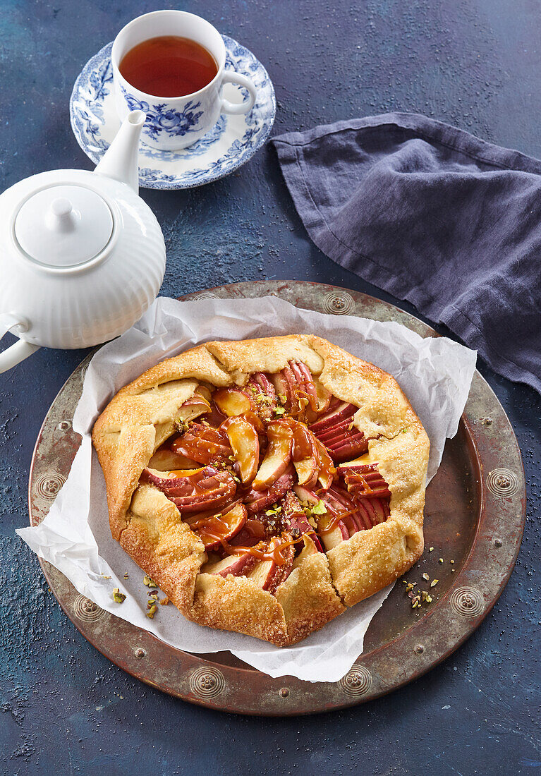 Caramel apple galette