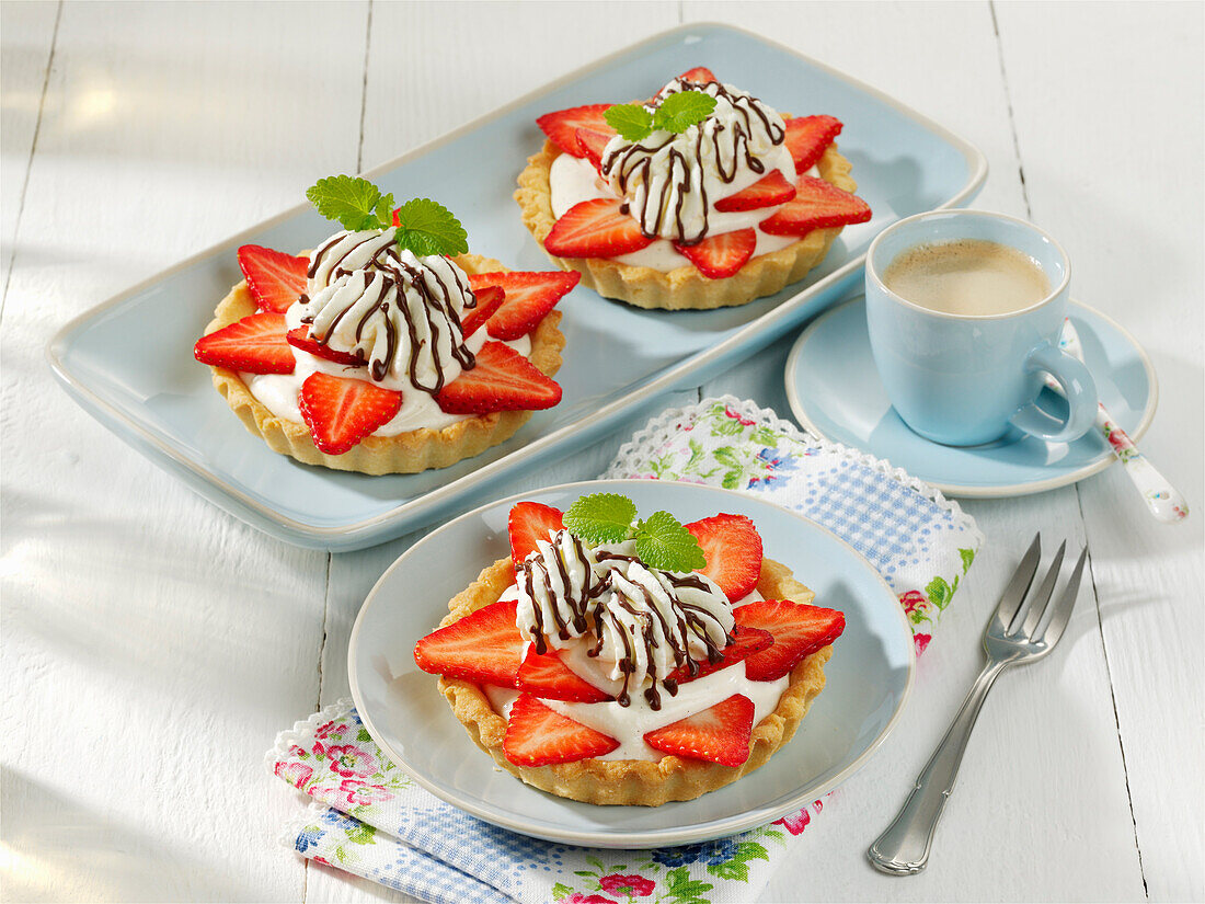 Strawberry tartlets