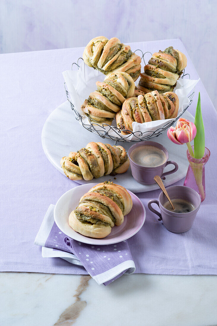 Mini Pistachio Pasteries