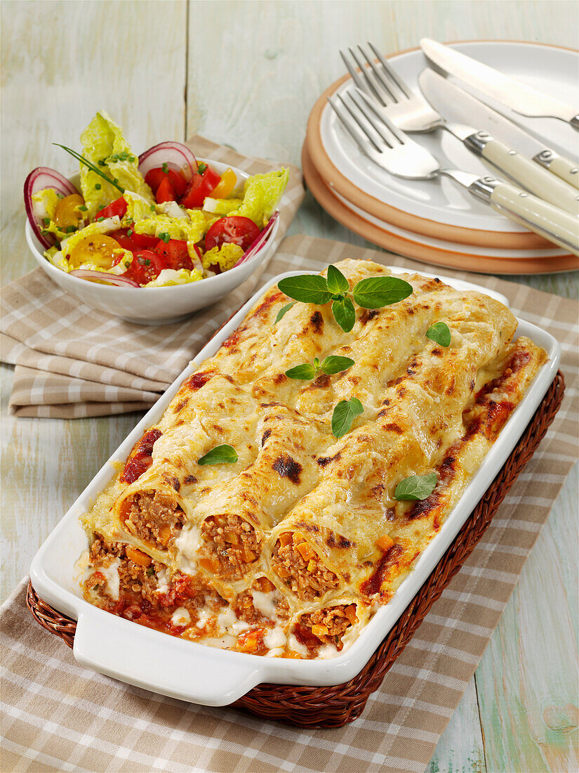 Baked cannelloni with ground beef