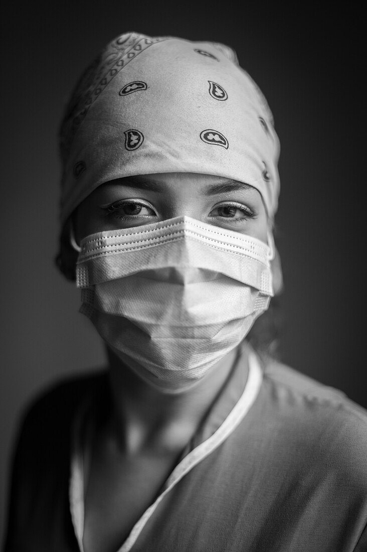 Healthcare worker wearing a face mask