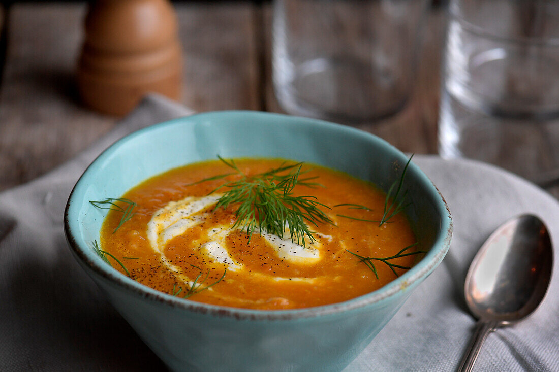 Carrot soup with lemon cream