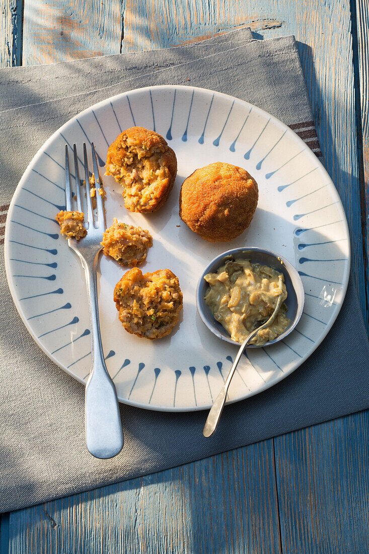 Bitterballen (meat croquettes, Netherlands)