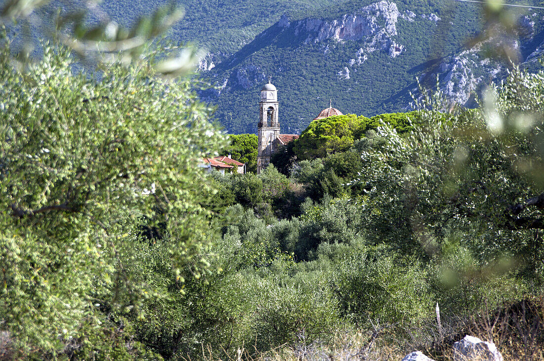 Blick auf Bergort Dimitsana, Arkadien, Peloponnes, Griechenland