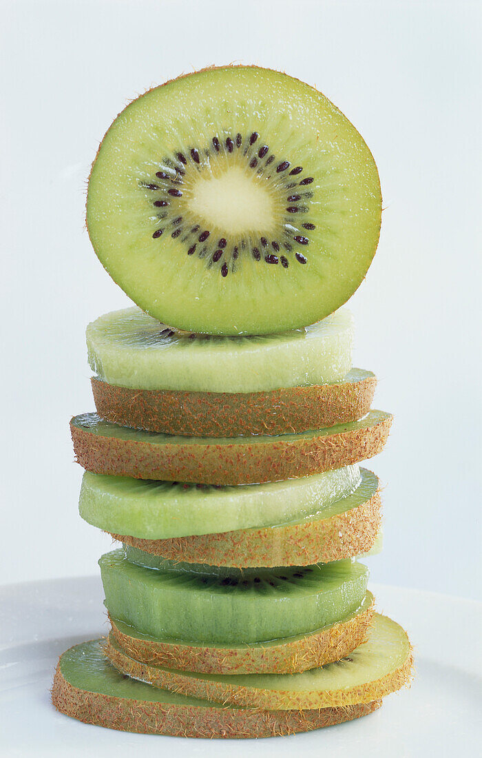 Stack of kiwi slices