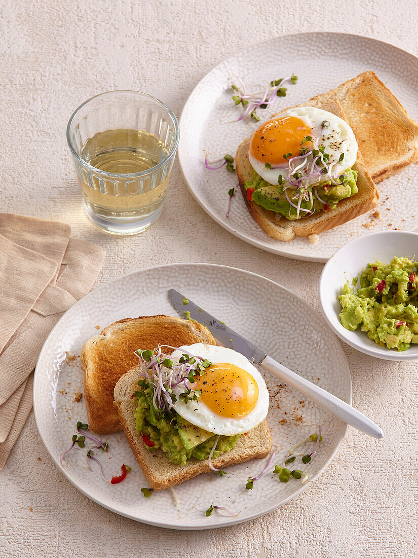 Avocado toast with sunny side up egg