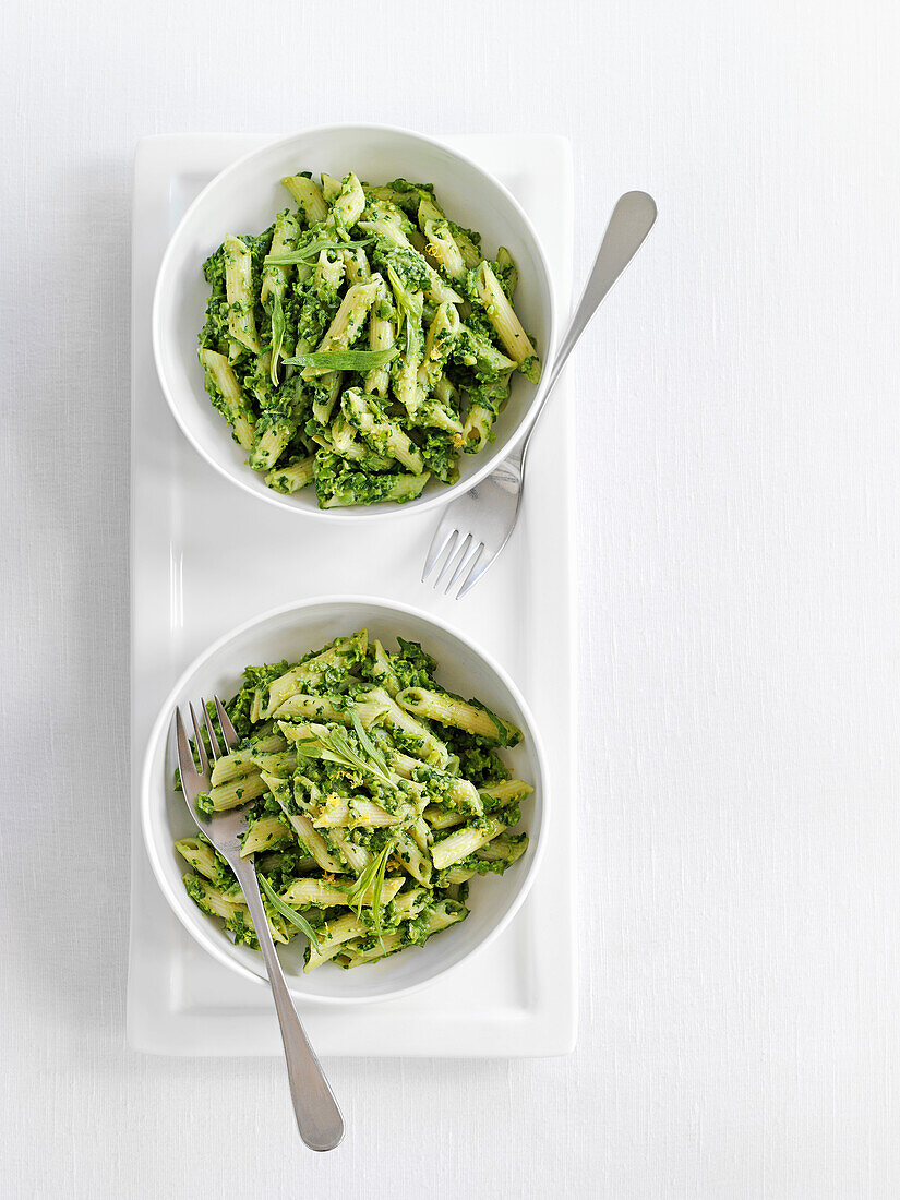 Penne with creamy pea and watercress sauce