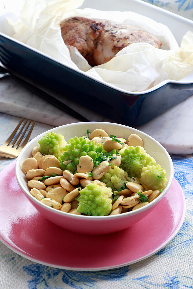 Lupinenkerne mit Romanesco