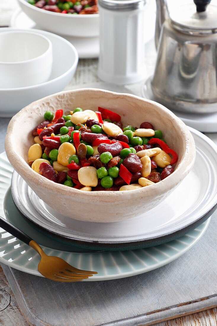 Lupin salad with red beans, peas, and peppers