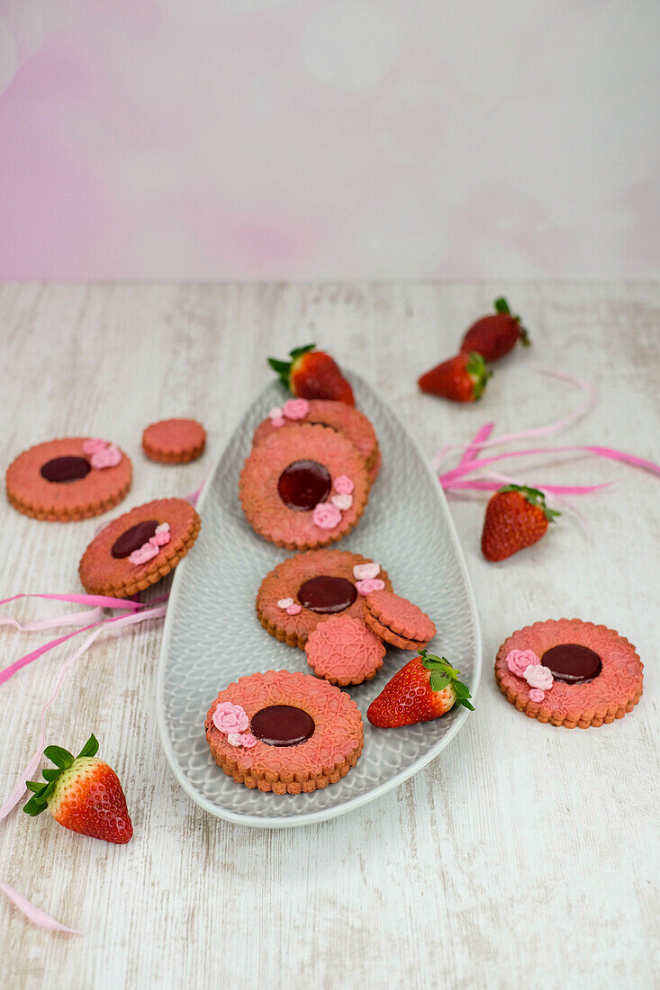 Strawberry cookies