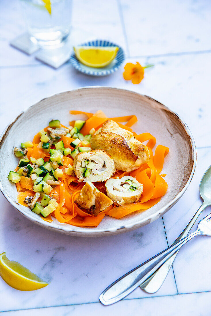 Stuffed chicken breast with mozzarella and vegetable tagliatelle