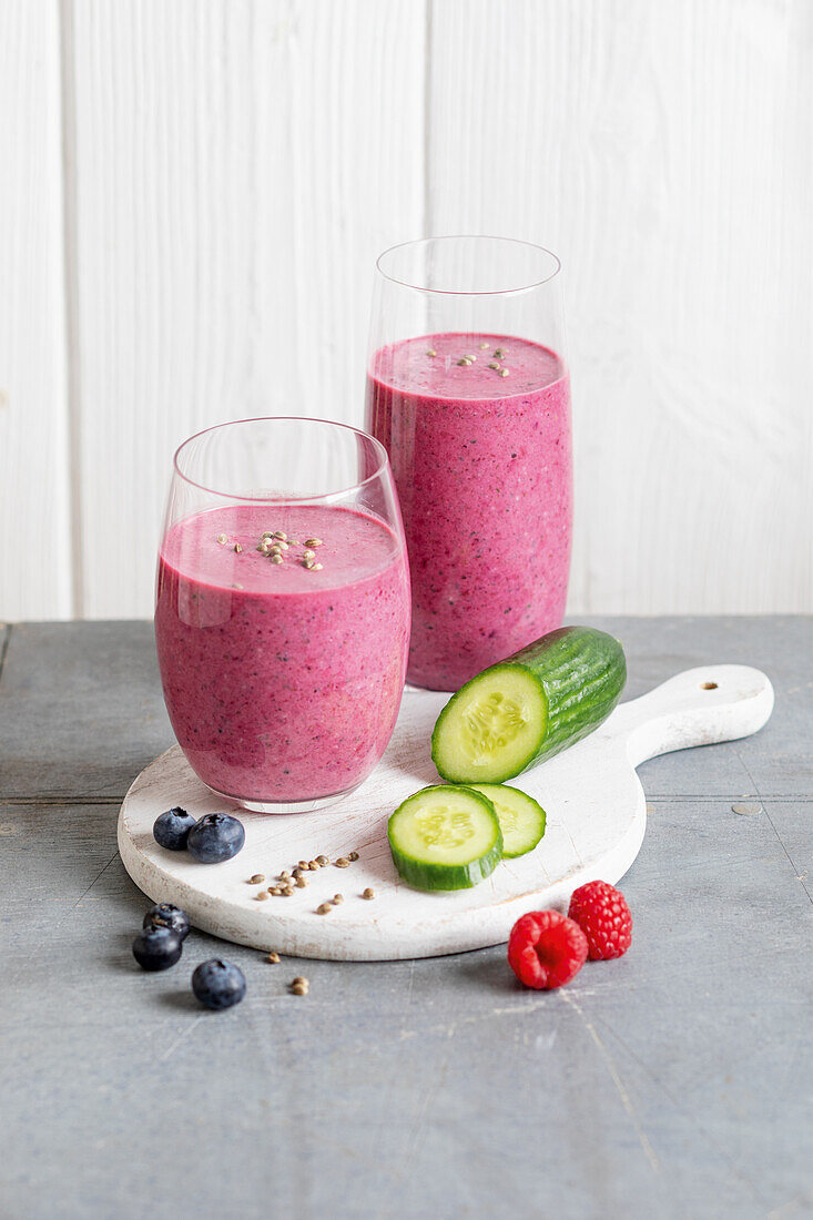Berry power drink with cucumber and beetroot