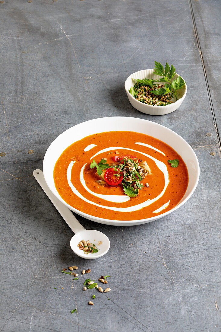 Unripe Spelt Grain-Tomato Soup