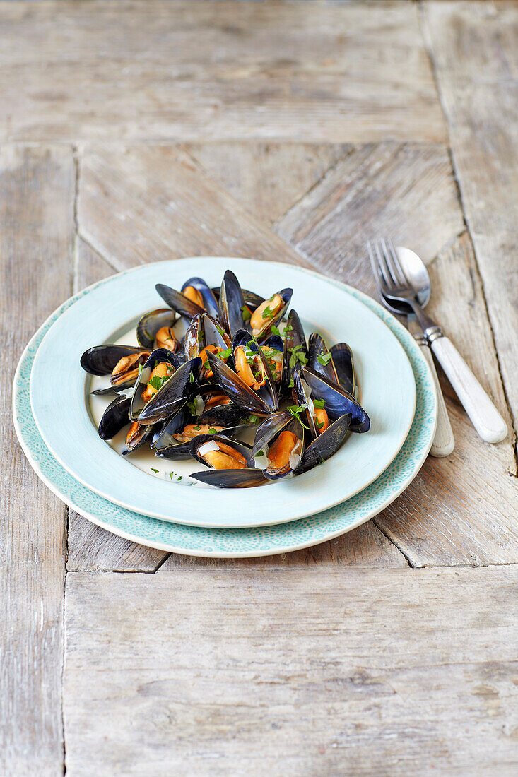 Loch Fyne mussels in white wine sauce