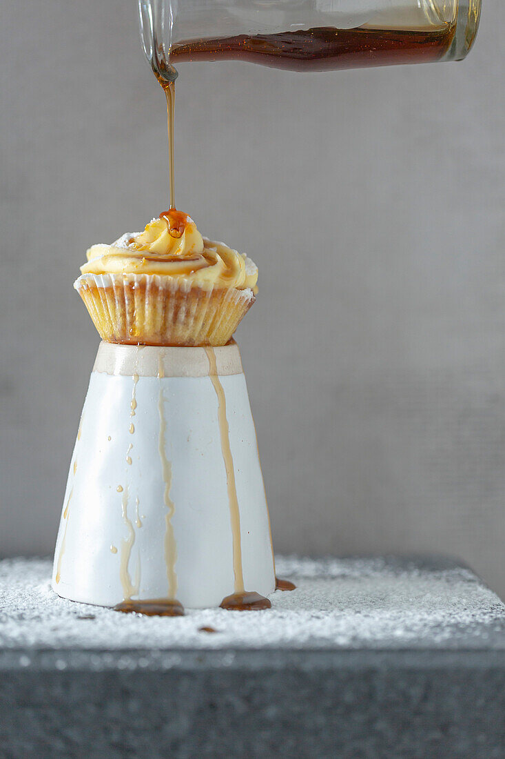 Orangen-Cupcakes mit Mascarpone-Icing