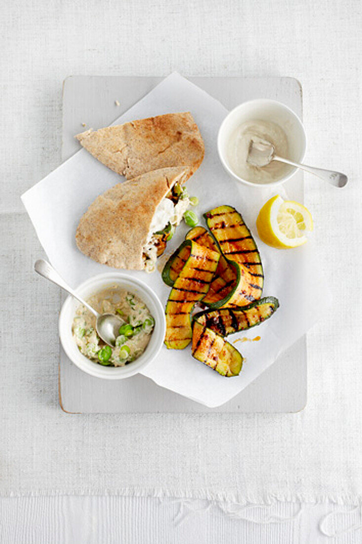 Pitta pockets with grilled zucchini