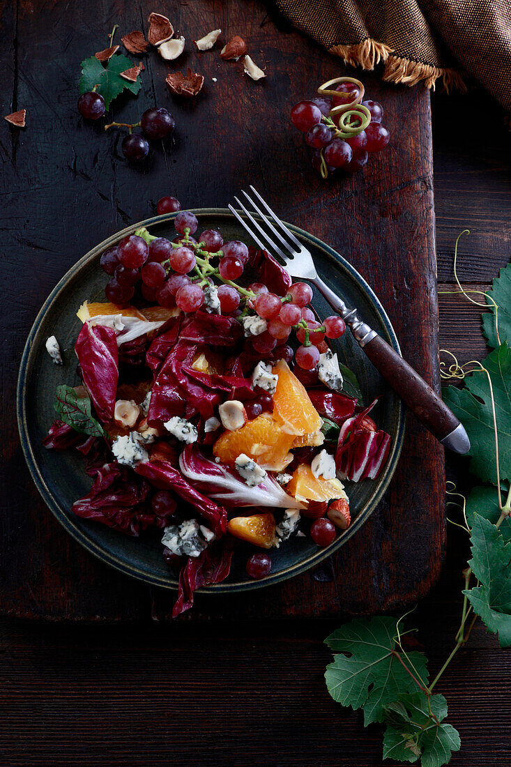 Salad with radiccio, grapes, blue cheese, and orange