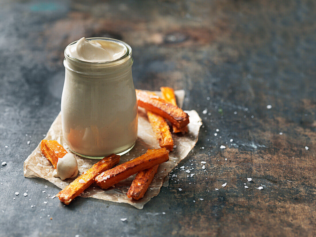 Dip with sweet potato fries