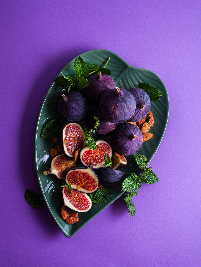 Figs on a leaf shaped plate