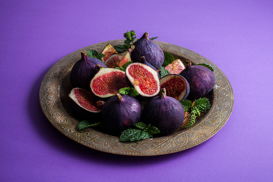 Figs on a metal plate