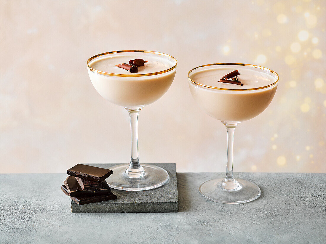 Baileys-Cocktail mit Schokolade